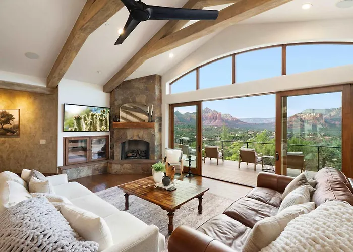 Vakantiehuis New - Tuscan Red Rock Overlook - Spectacular Views 2 Pools Waterfalls Fire Features Sauna Massage Chairs & Salt *