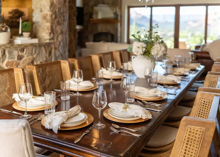 New - Tuscan Red Rock Overlook - Spectacular Views 2 Pools Waterfalls Fire Features Sauna Massage Chairs & Salt Sedona