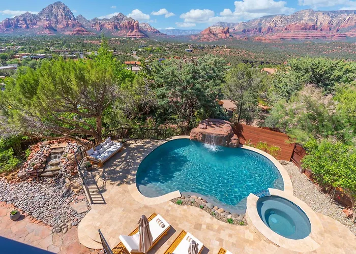 Vakantiehuis New - Tuscan Red Rock Overlook - Spectacular Views 2 Pools Waterfalls Fire Features Sauna Massage Chairs & Salt *