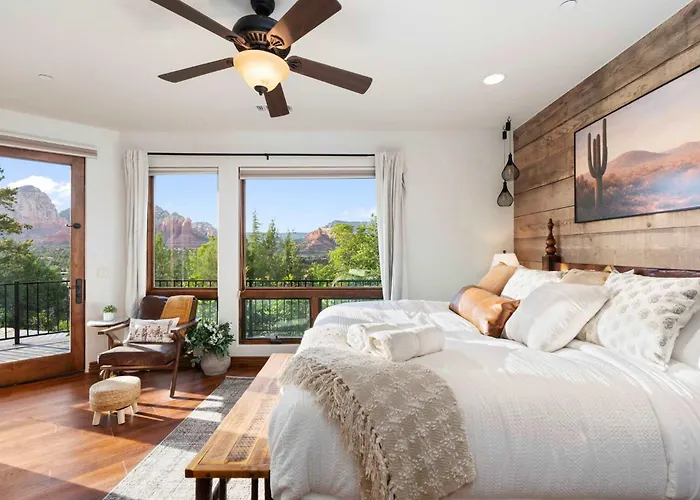 New - Tuscan Red Rock Overlook - Spectacular Views 2 Pools Waterfalls Fire Features Sauna Massage Chairs & Salt Vakantiehuis